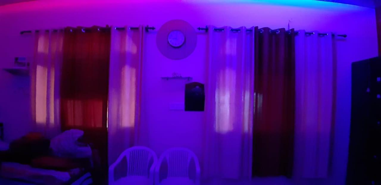 Blue Eye Backpackers Hostel Amritsar Eksteriør billede